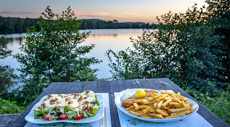 restaurant camping
