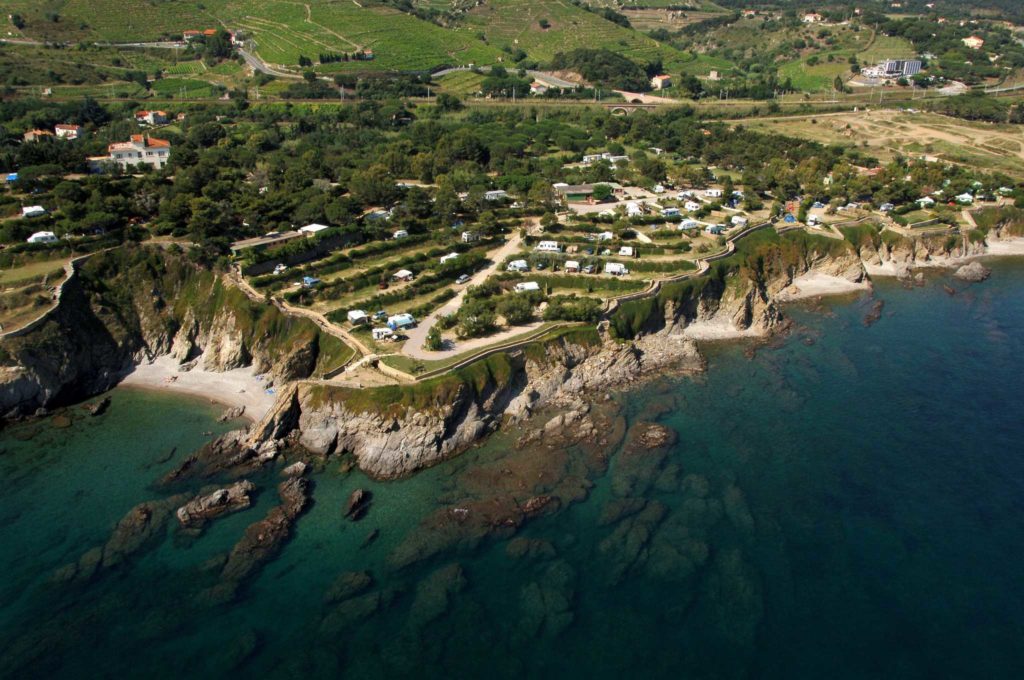 camping pieds dans l'eau argeles