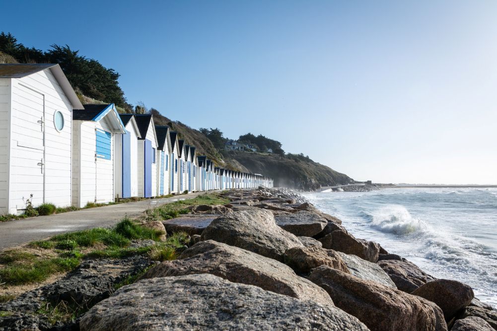 Cabines de plage La Potiniere - Barneville CarteretCdric_stockadobe
