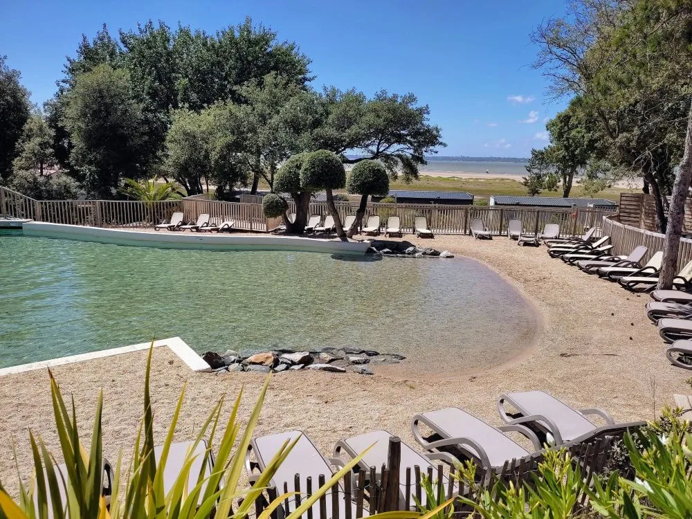 piscine lagon du camping dune de jade
