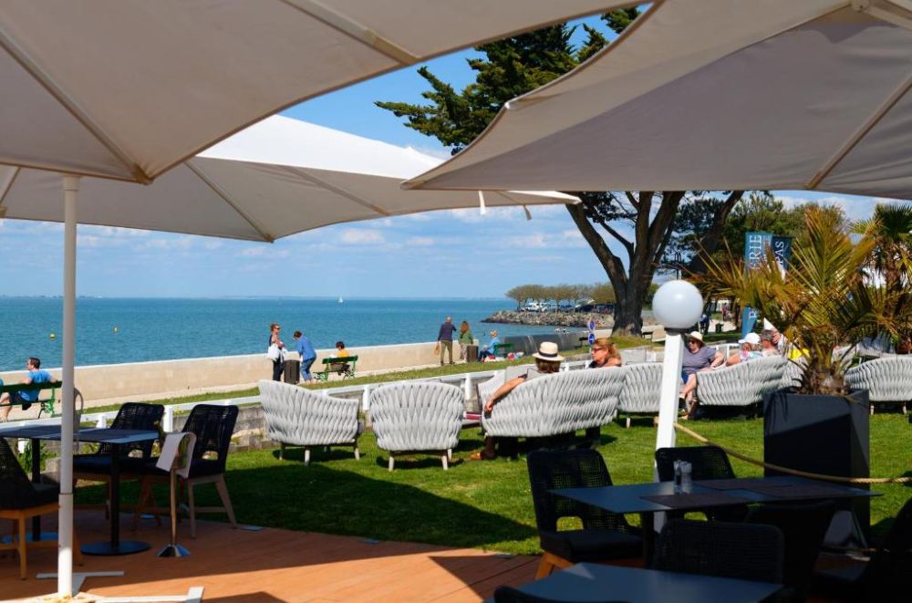 hotel spa marin jardin face à la mer