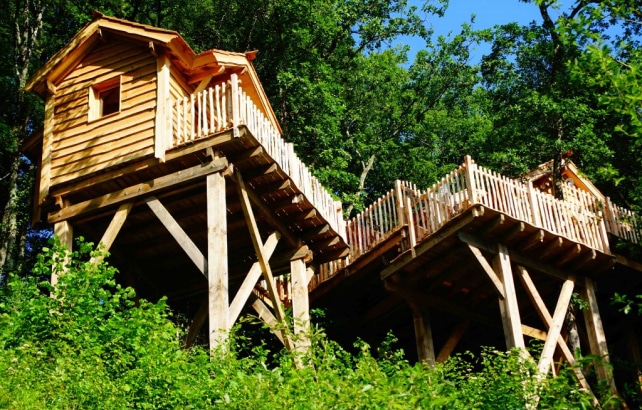 cabane perchée dordogne