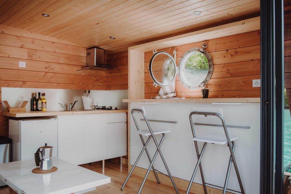 kitchenette d'une toue