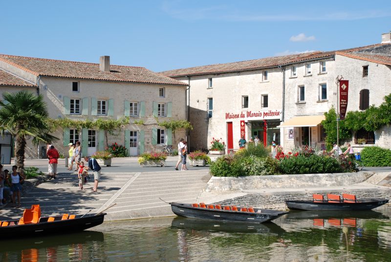 maison du marais poitevin &agrave; coulon