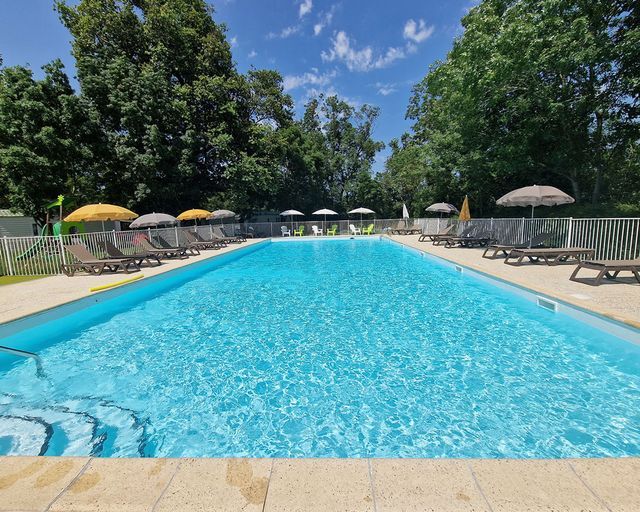 piscine du camping le lidon