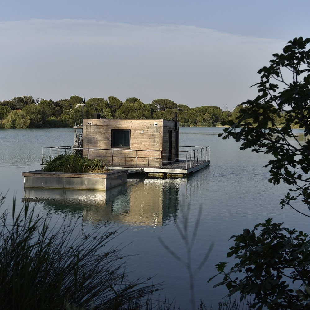 Cabane sur l'eau Utopie