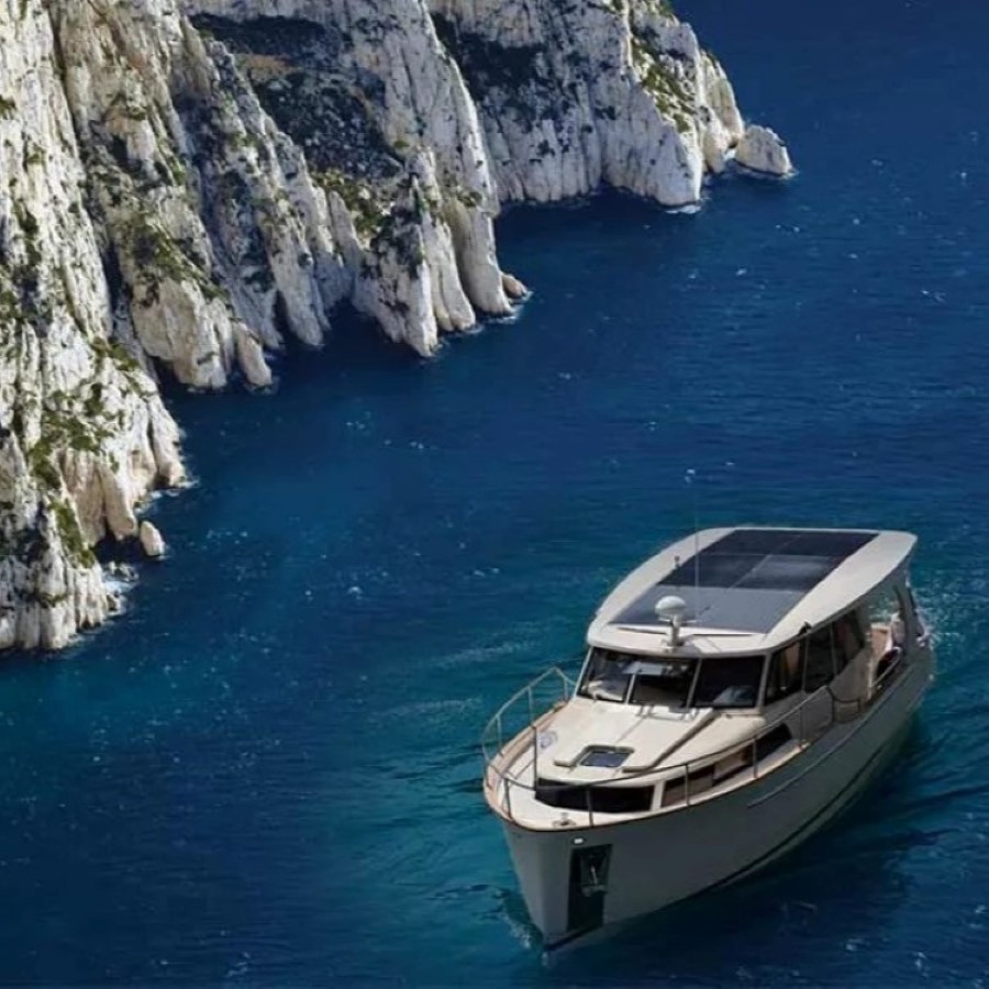 Journée en bateau dans les Calanques de Marseille