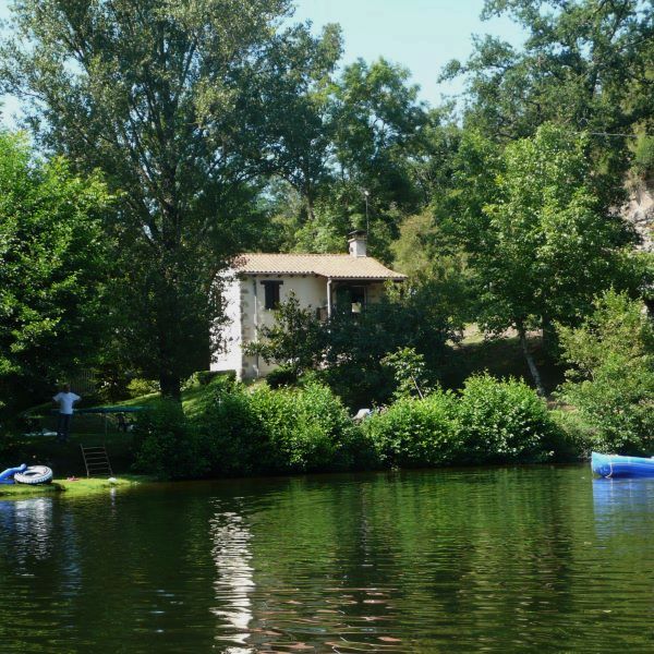 Roc de Gerles : La maison au bord du Lot