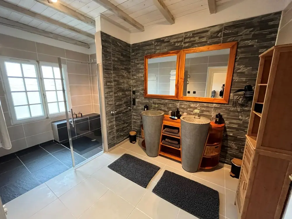 En bord de rivière gite et chambres d'hôtes